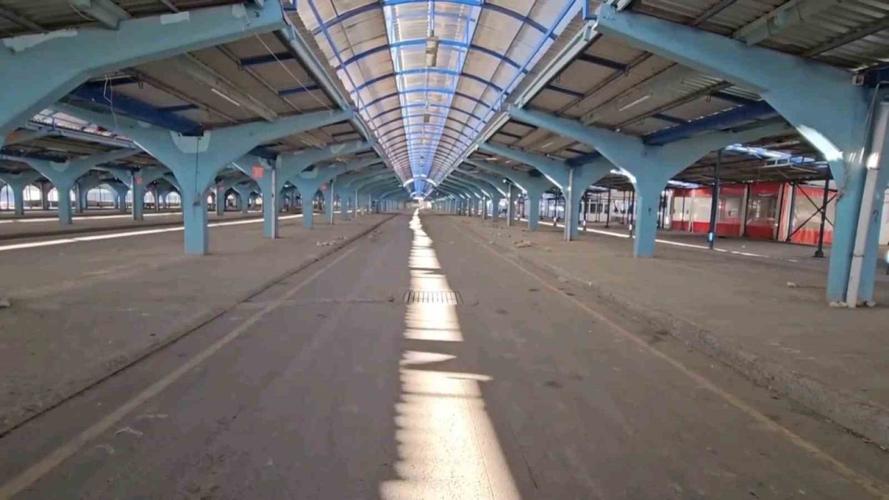 Bir devir kapandı: Ulus Pazarı artık açılmayacak