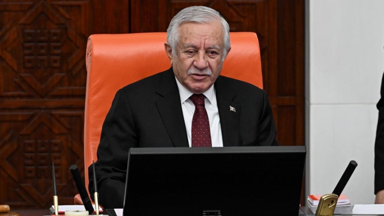 Celal Adan'dan oy tepkisi