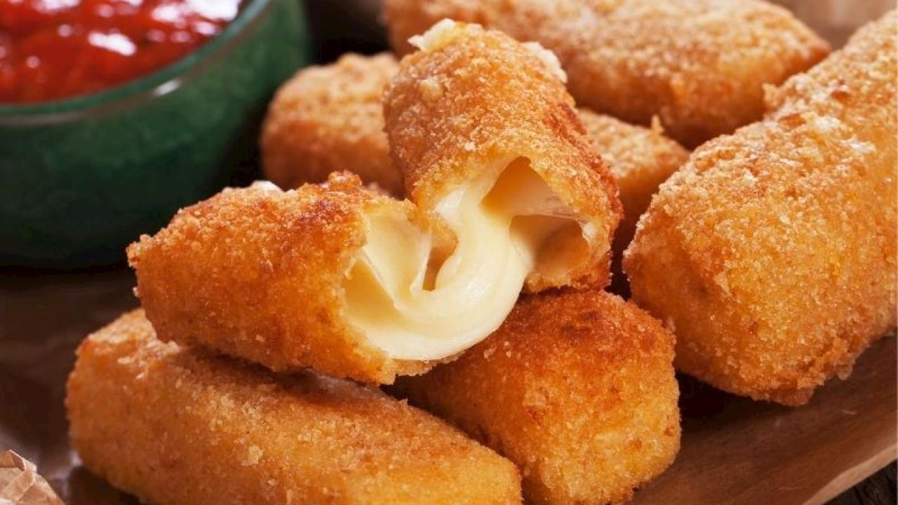 Dışı çıtır içi uzayan kaşar çubukları tarifi