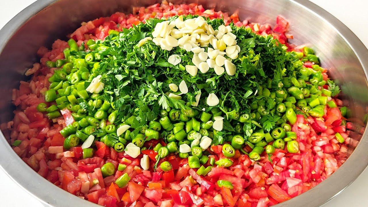 Her kaşıkta tazelik sunan kaşık salatası tarifi