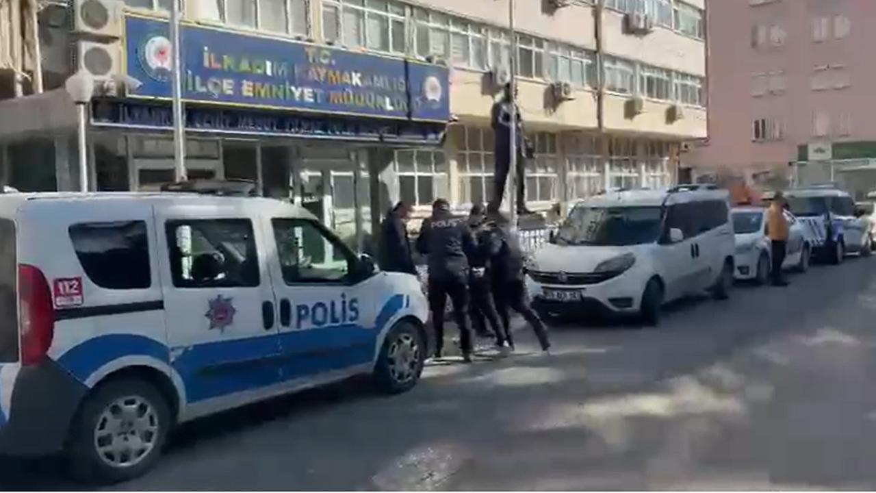 İlkadım’da uyuşturucu suçundan aranan şahıs yakalandı