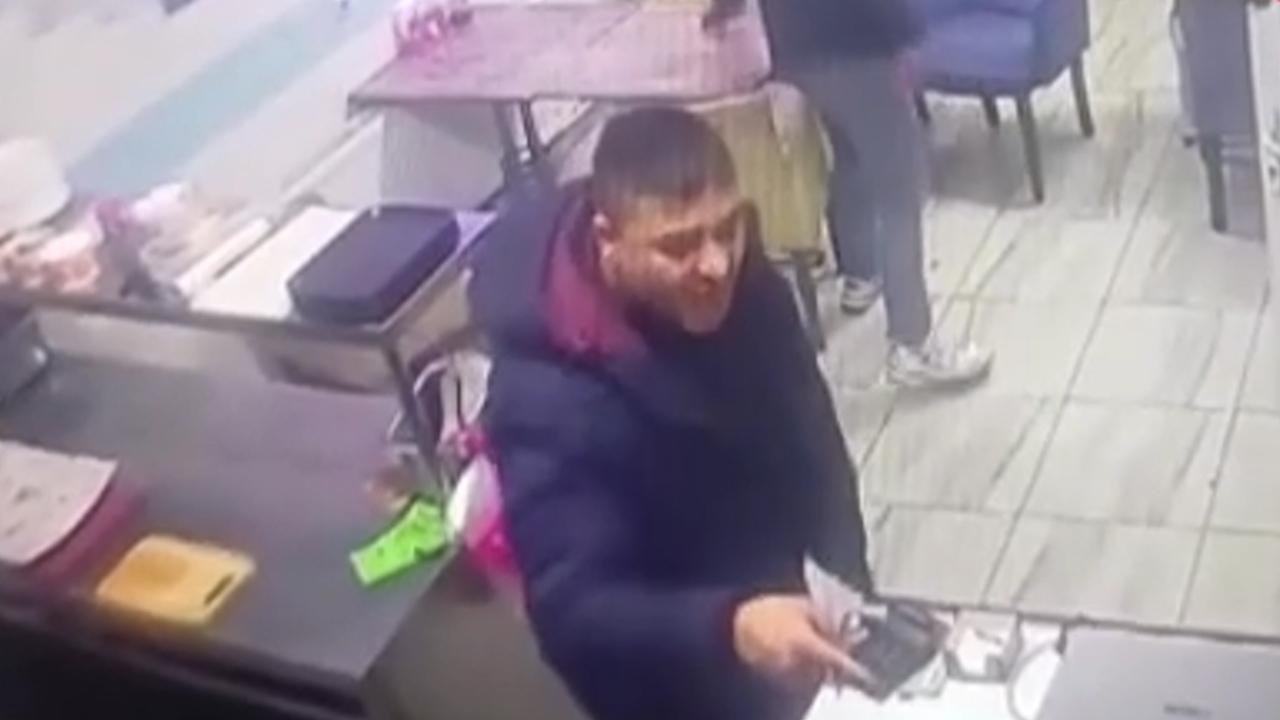 İş yerinde öldürülesiye dövüldü