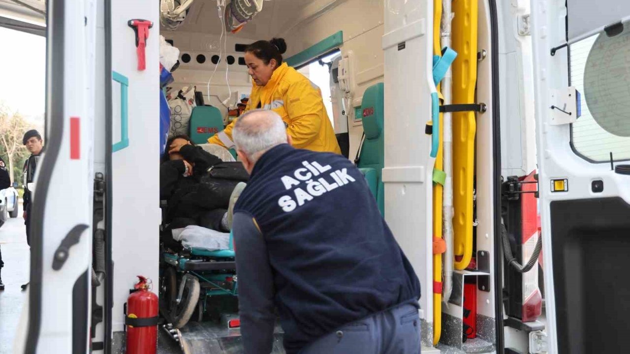 Kayıp çocuk geceyi mağarada geçirmiş