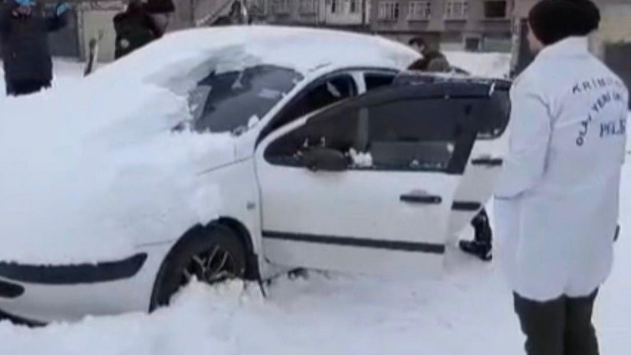 Kayıp olarak aranan şahıs aracında öldürülmüş halde bulundu