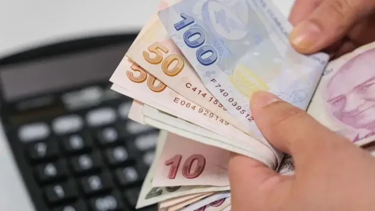 Memur işçi asgari ücretli faizsiz kredi verilecek!