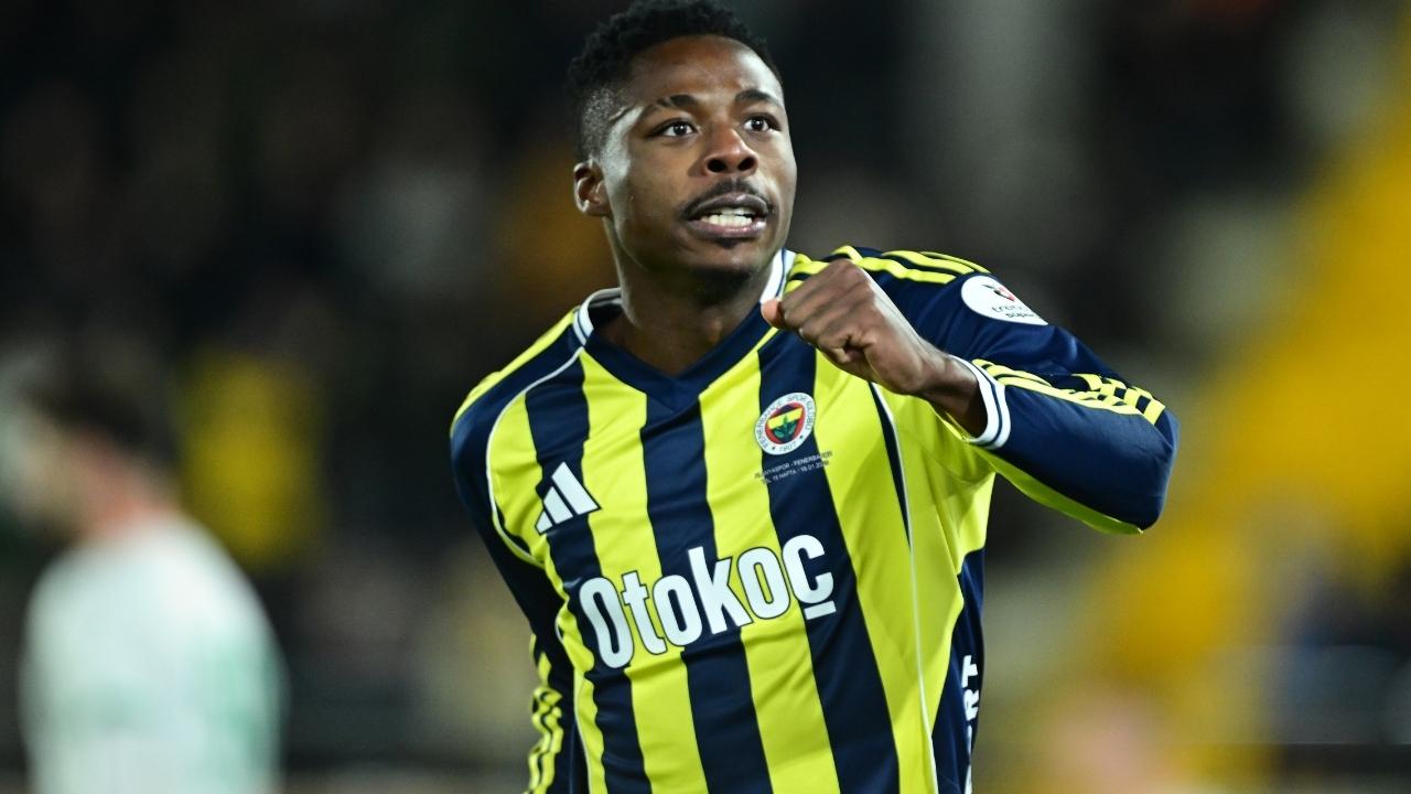 Musaba Fenerbahçe'de siftah yaptı