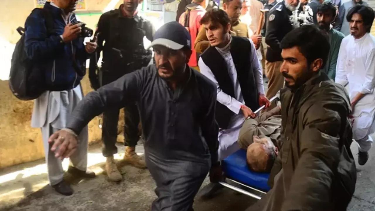 Pakistan'da düğünde patlama! 5 kişi hayatını kaybetti