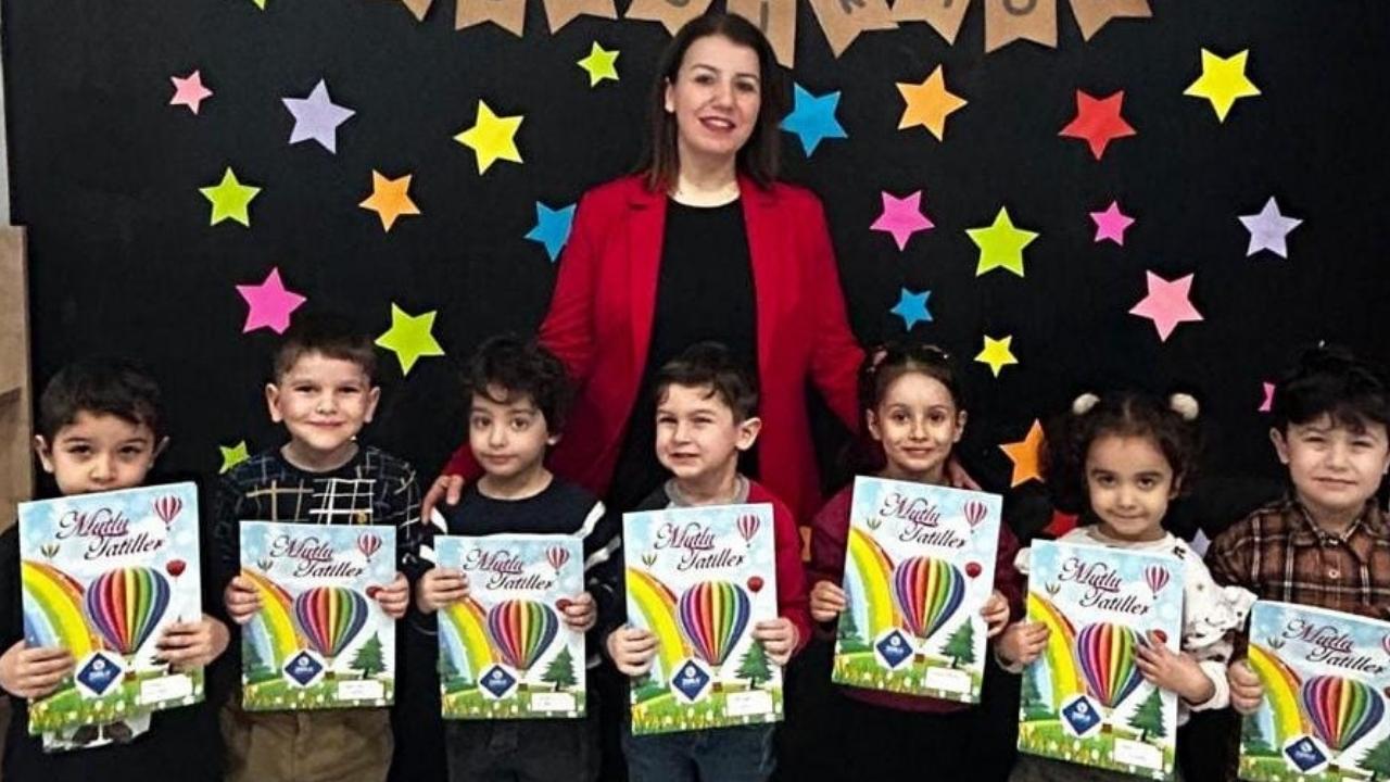 Samsun Zorlu Çocuk Üniversitesi’nde minik öğrenciler karnelerine kavuştu