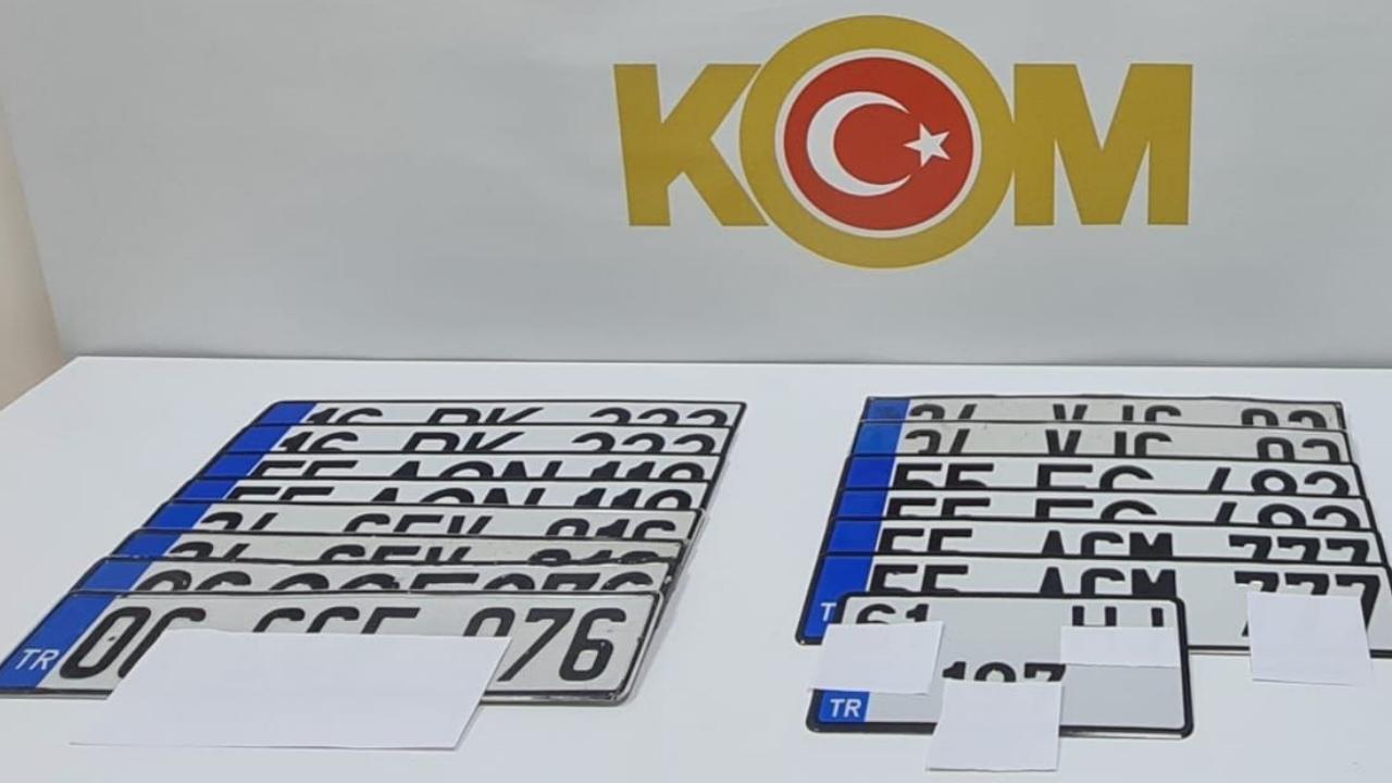 Samsun'da 15 sahte plaka ele geçirildi