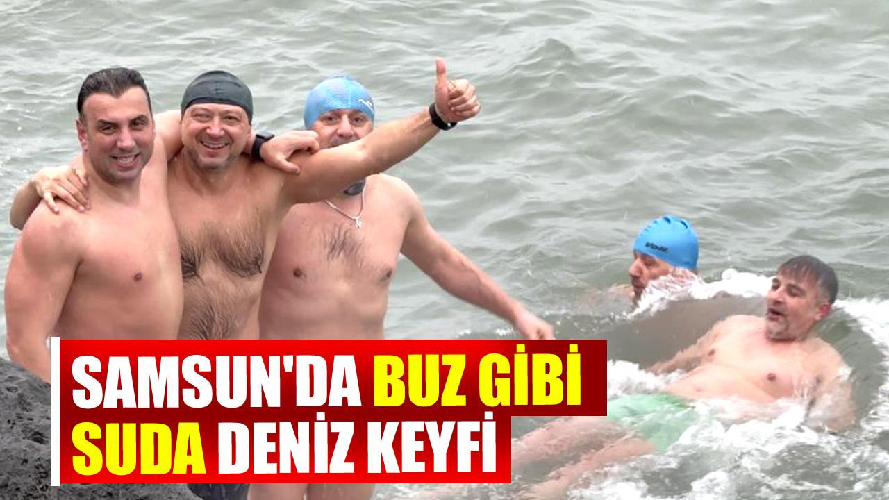 Samsun'da buz gibi suda deniz keyfi yaptılar