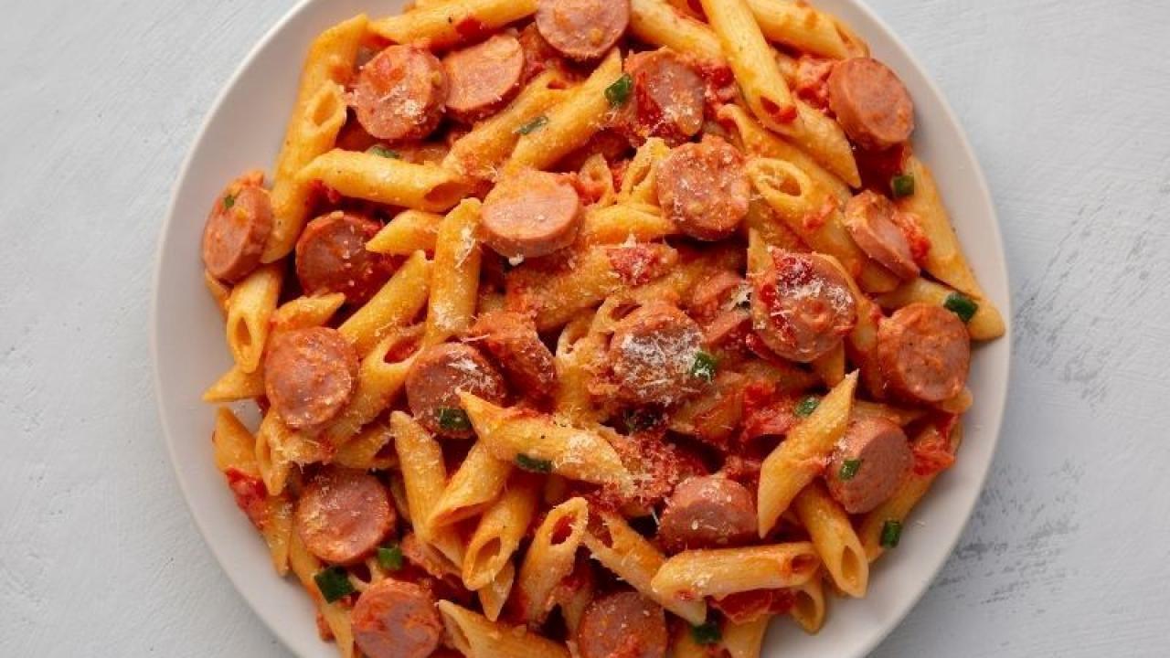 Sosisli makarna tarifi