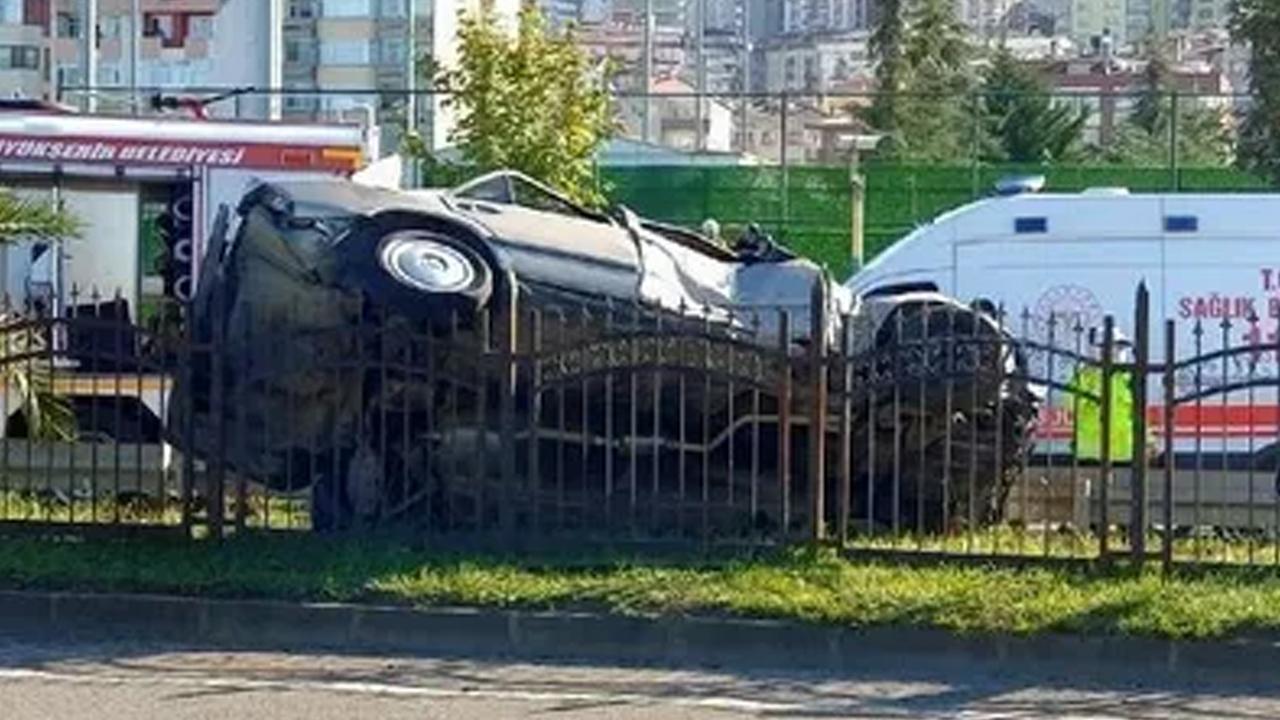 Trabzon'da feci kaza! Bariyerlere çarpan otomobilin sürücüsü öldü