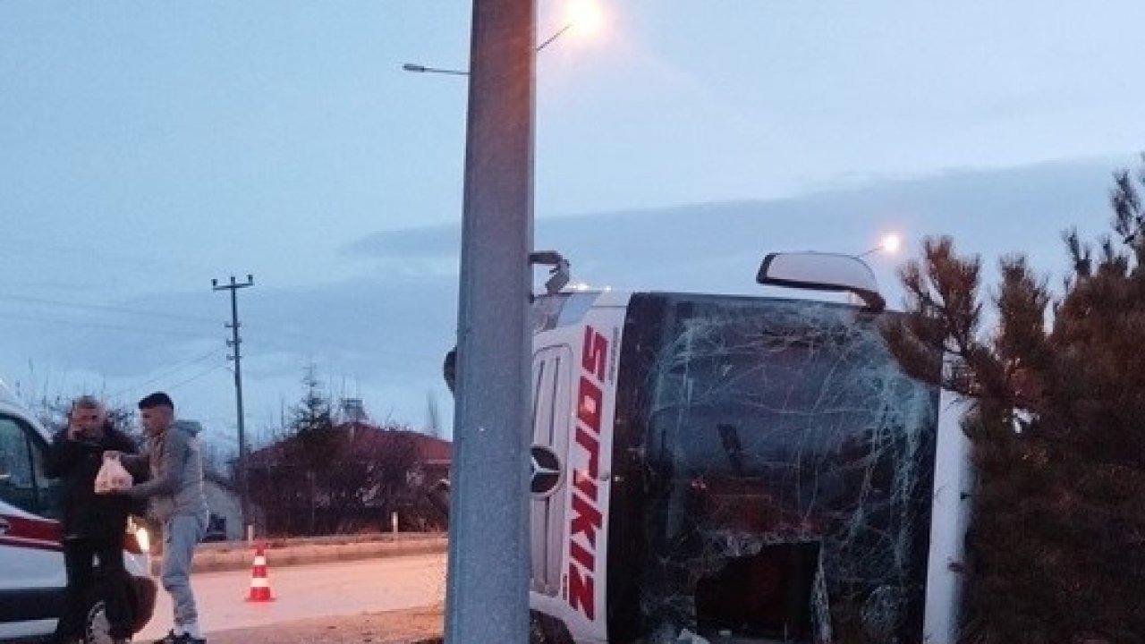 Yolcu otobüsü devrildi: Can pazarı yaşandı! 12 yaralı