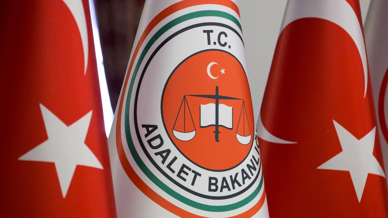 Adalet Bakanlığı 10 bin memur alımı yapacak