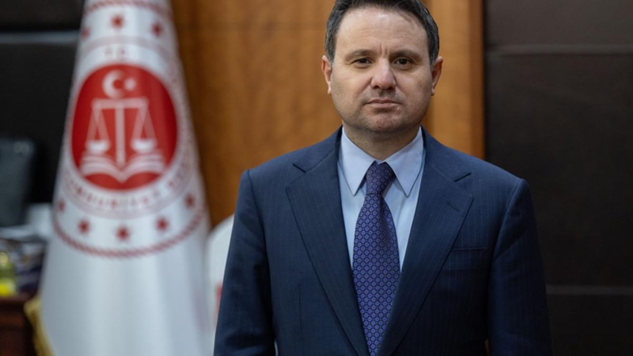 Akın Gürlek Adalet Bakanı görevine getirildi: Akın Gürlek kimdir, kaç yaşında, hangi görevlerde bulundu?