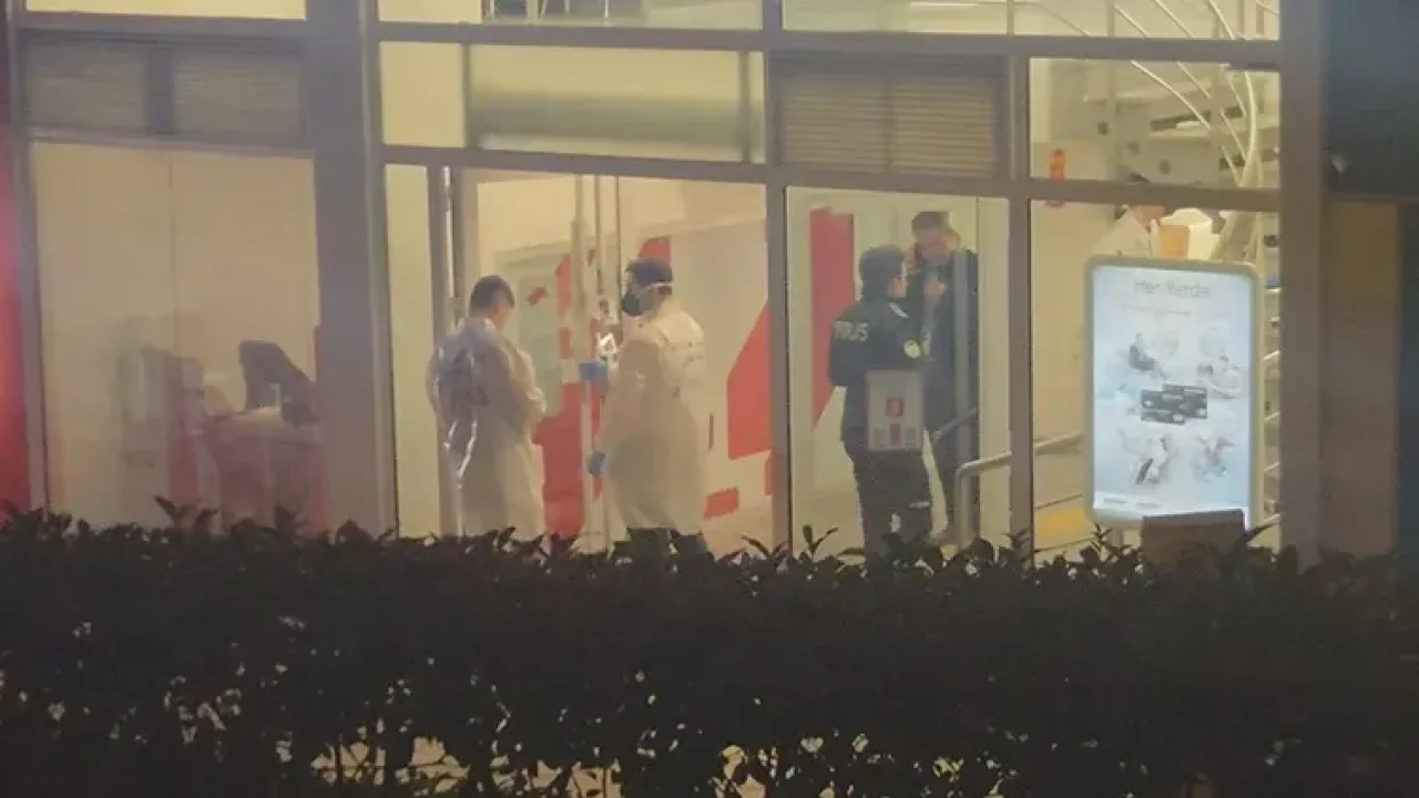 Filmleri aratmayacak olay İstanbul'da yaşandı! Eminönü'de banka soygunu