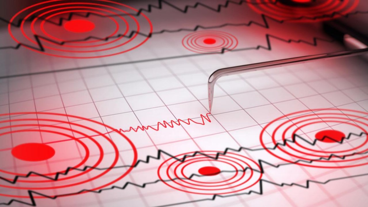 Gece yarısı 5 büyüklüğünde deprem!