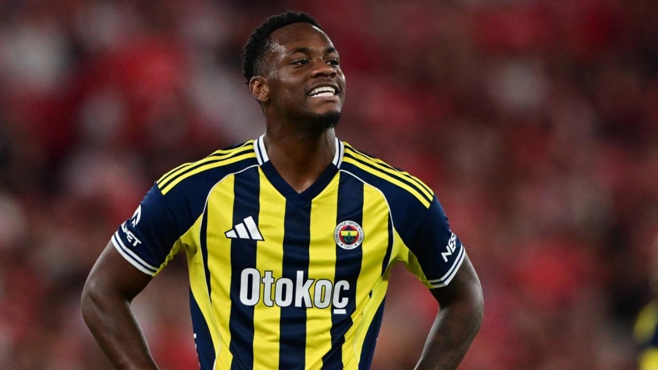 Jhon Duran tepkisi! Çocuğumla bile bu kadar ilgilenmedim...