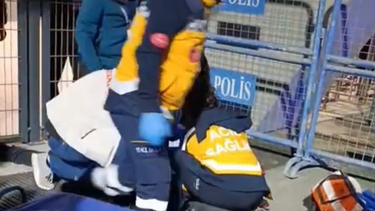 Kocaelispor taraftarı Beşiktaş maçında az daha canından oluyordu