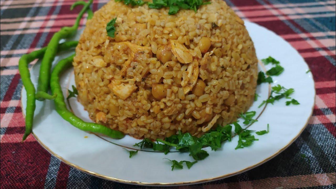 Nohutlu ve baharatlı doyurucu tavuklu pilav tarifi