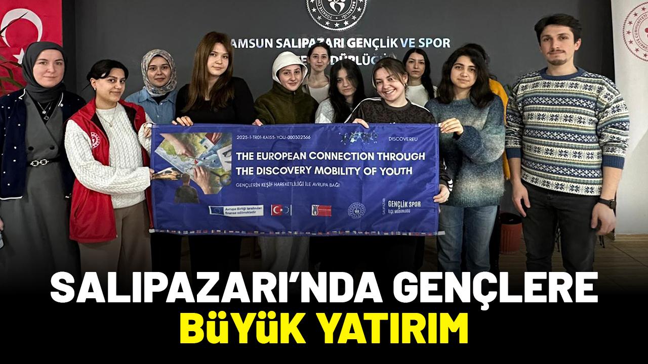 Salıpazarı'nda gençlik projeleri Ulusal Ajans'a sunuldu