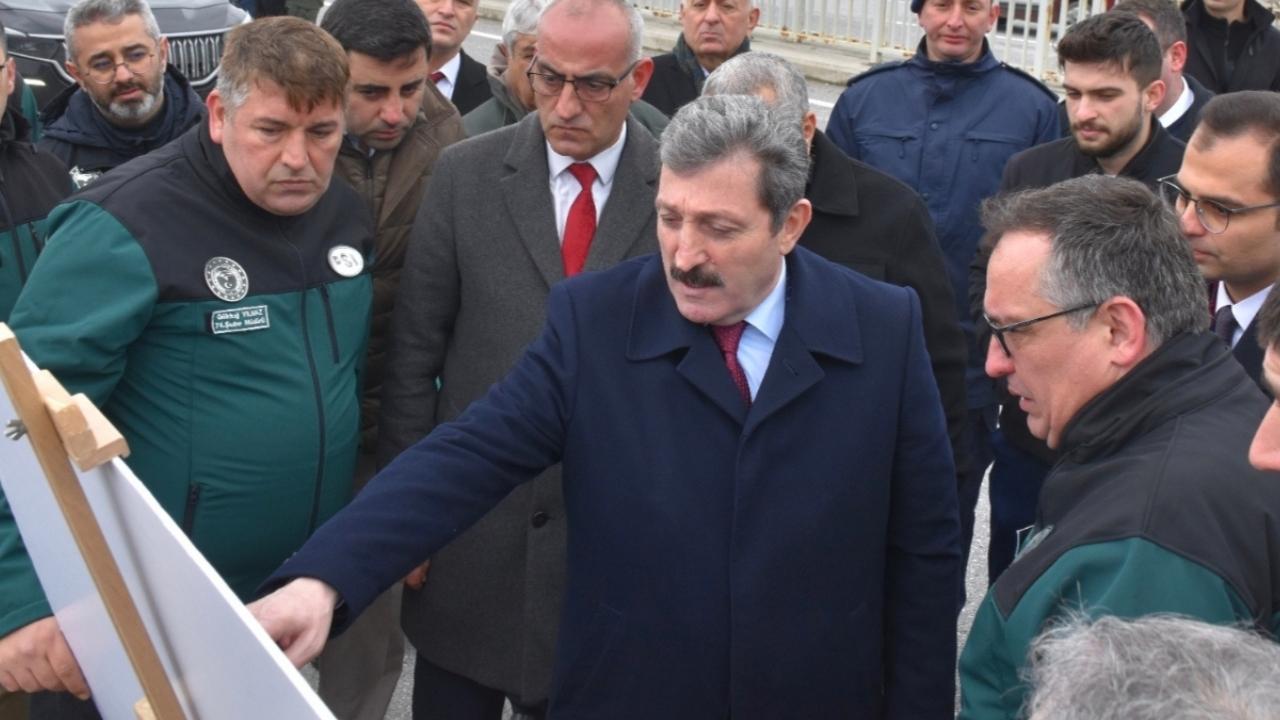 Samsun Valisi Tavlı Yakakent OSB'de Güzelceçay Çayı ıslah çalışmalarını inceledi