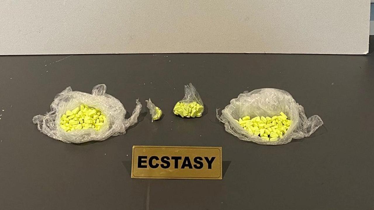 Samsun’da 208 adet ecstasy ele geçirildi
