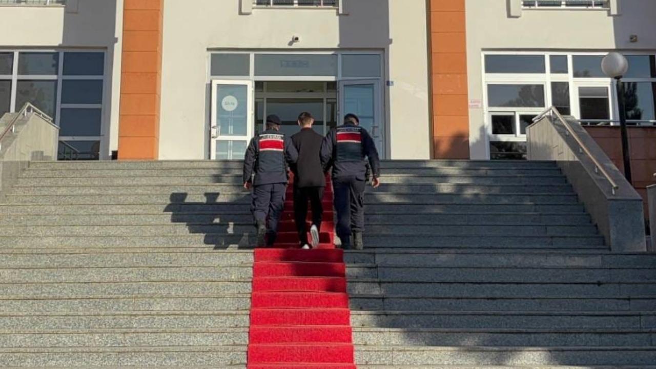 Samsun’da 8 yıl hapis cezası ile aranan şahıs yakalandı
