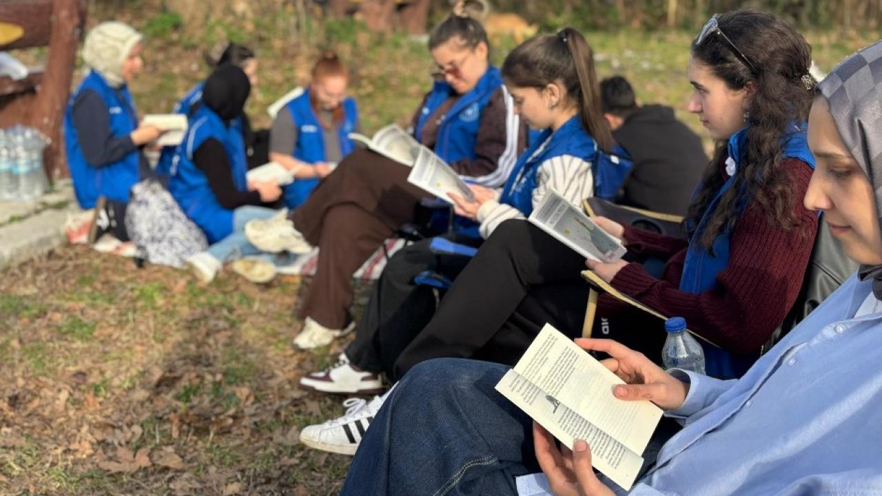 Samsun'da gençlerden toplumsal farkındalık çalışması