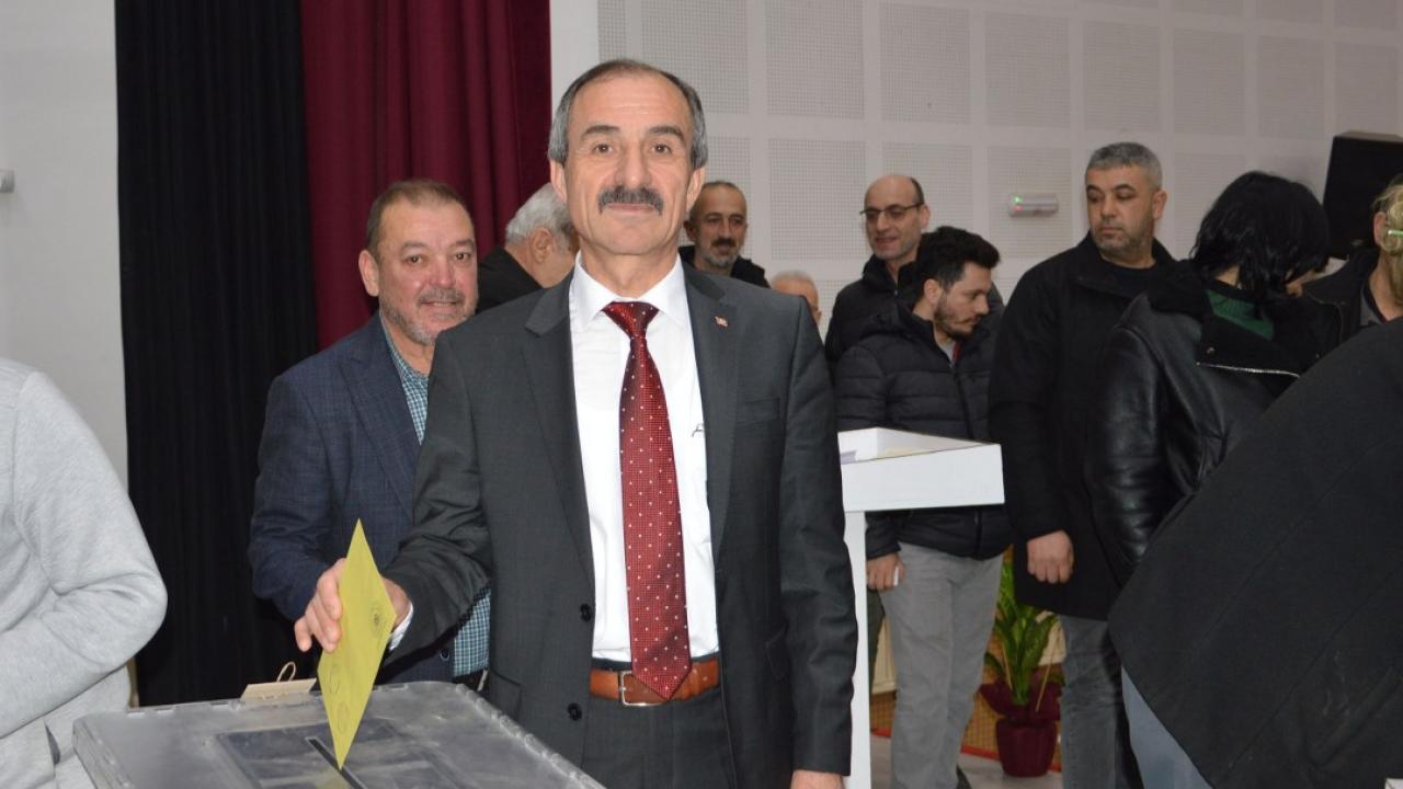 Samsun'da Havza Kahveciler Esnaf Odasında Hüseyin Karaçoban güven tazeledi