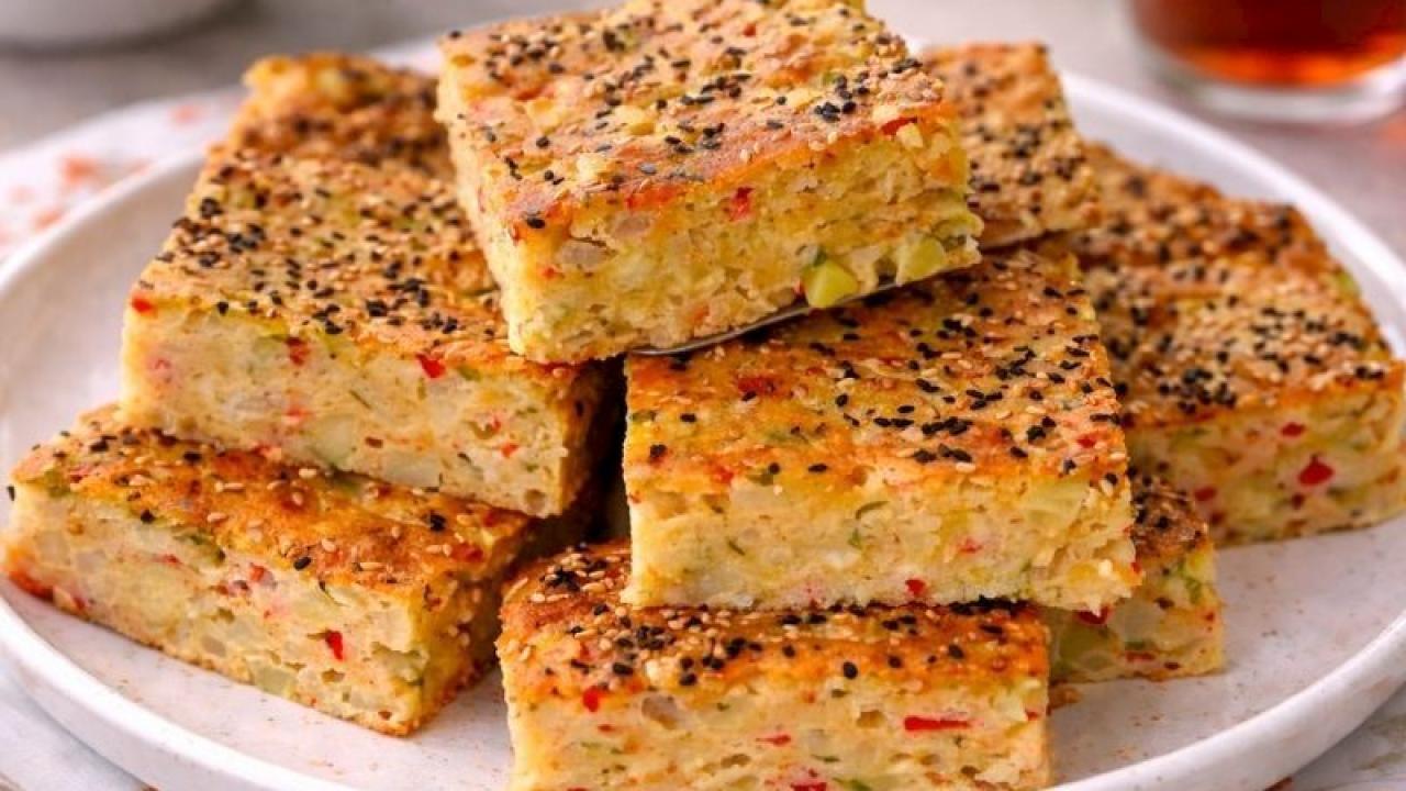 Sebzeli ve peynirli doyurucu tuzlu kek tarifi