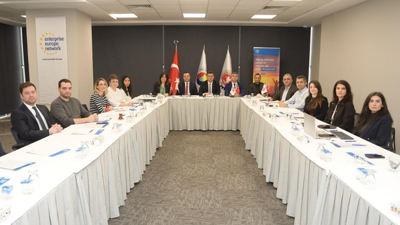 STSO Başkanı Murzioğlu'ndan KOBİ'lere çağrı: Uluslararası iş birlikleri ve ihracat önceliğimiz