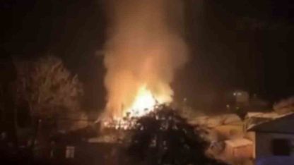 Tokat’ta alevler geceyi aydınlattı! 2 katlı ev alev alev yandı