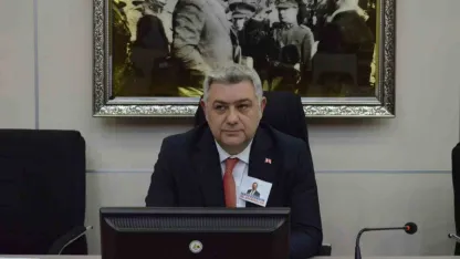 Görevden uzaklaştırılan Tanju Özcan’ın yerine yeni başkanvekili seçildi