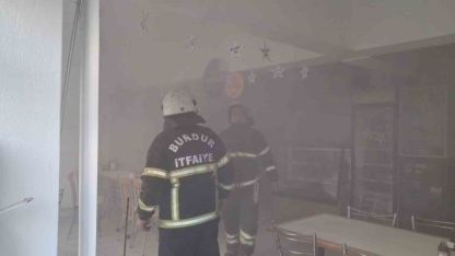 Pide salonunda doğal gaz patladı