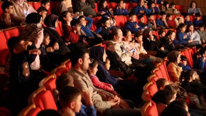 8. Samsun Uluslararası Tiyatro Festivali İbiş İşte  ile  perde açtı