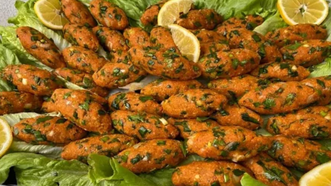 Dağılmayan tam kıvamlı mercimek köftesi tarifi