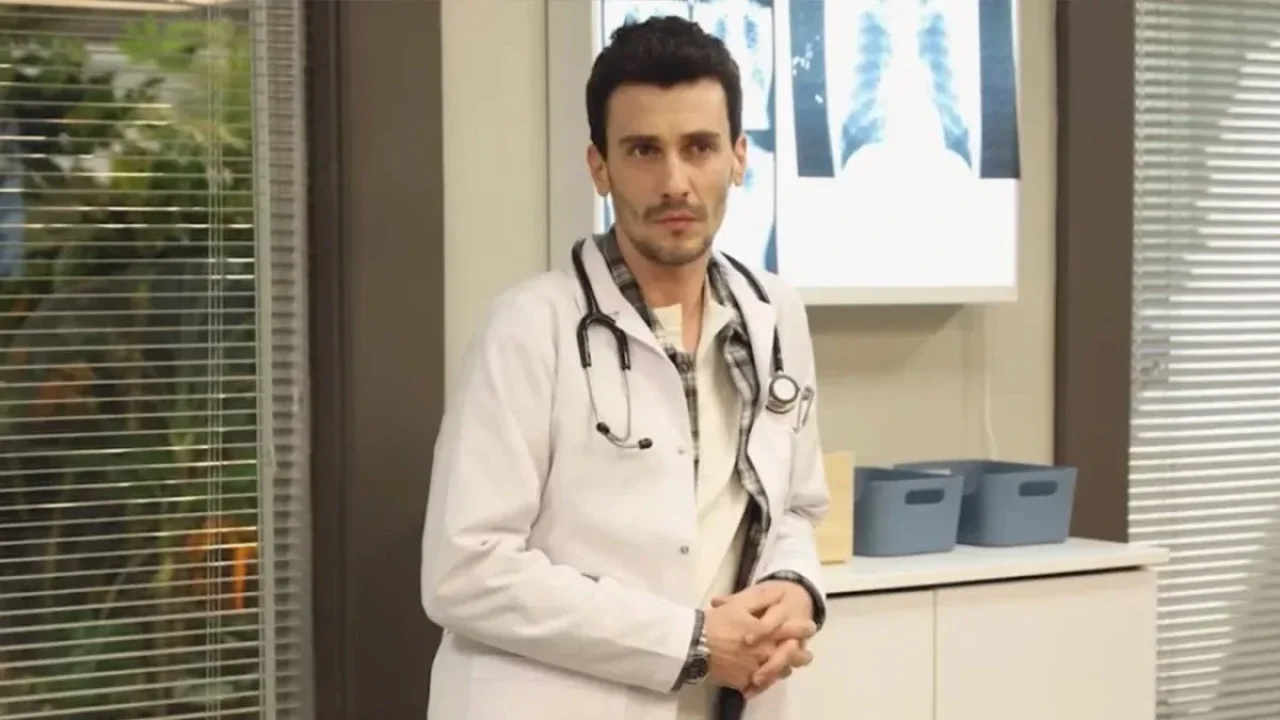 Doktor Başka Hayatta Toprak Sönmez kimdir?