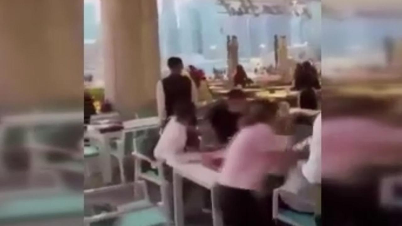 Dubai'de iftar için patlatılan top panik yarattı