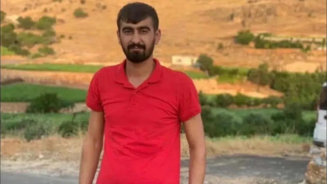 Elektrik akımına kapılan servis şoförü hayatını kaybetti