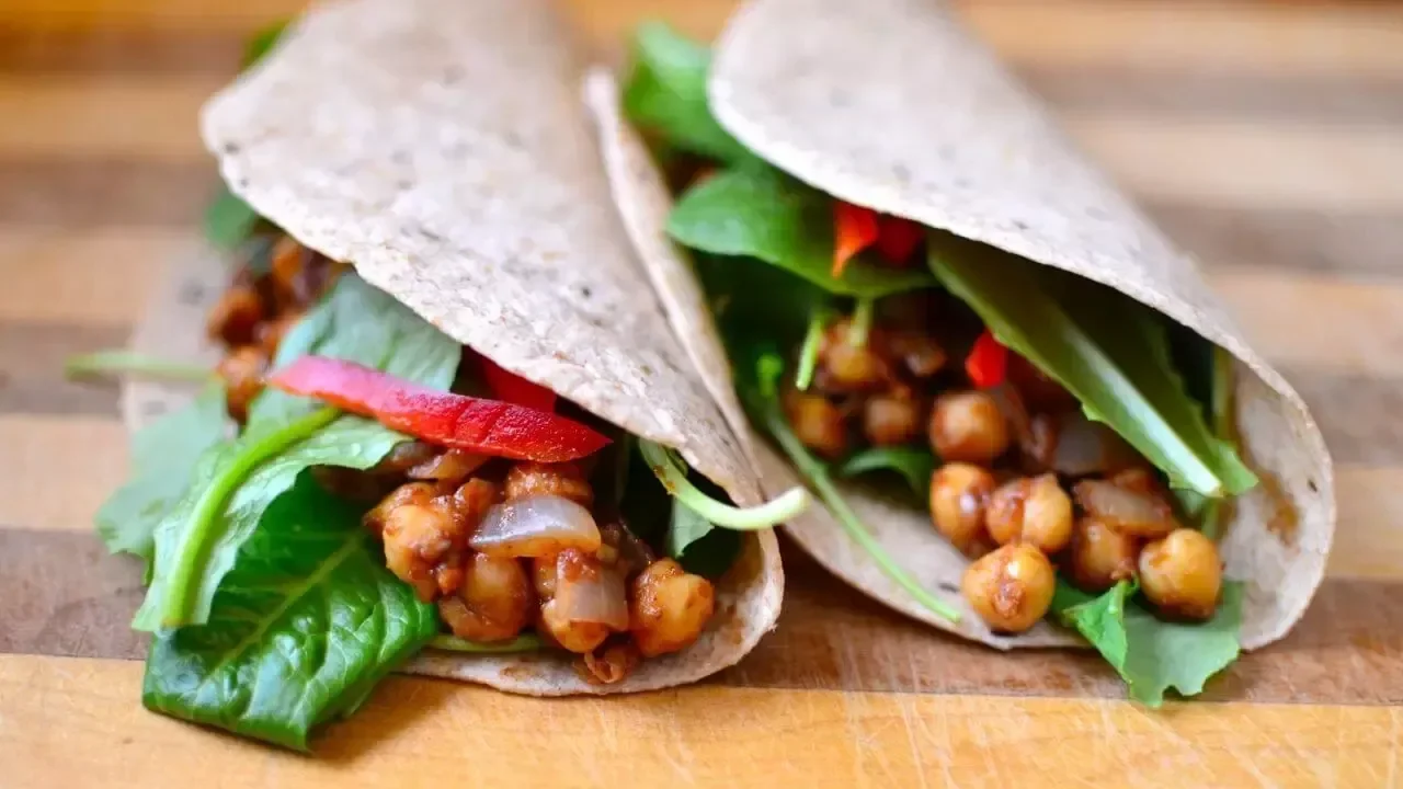 Evde kolayca yapabileceğiniz nohut dürüm tarifi