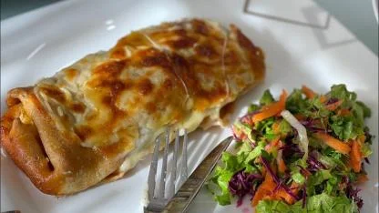 Fırında kaşarlı etli krep sarma tarifi