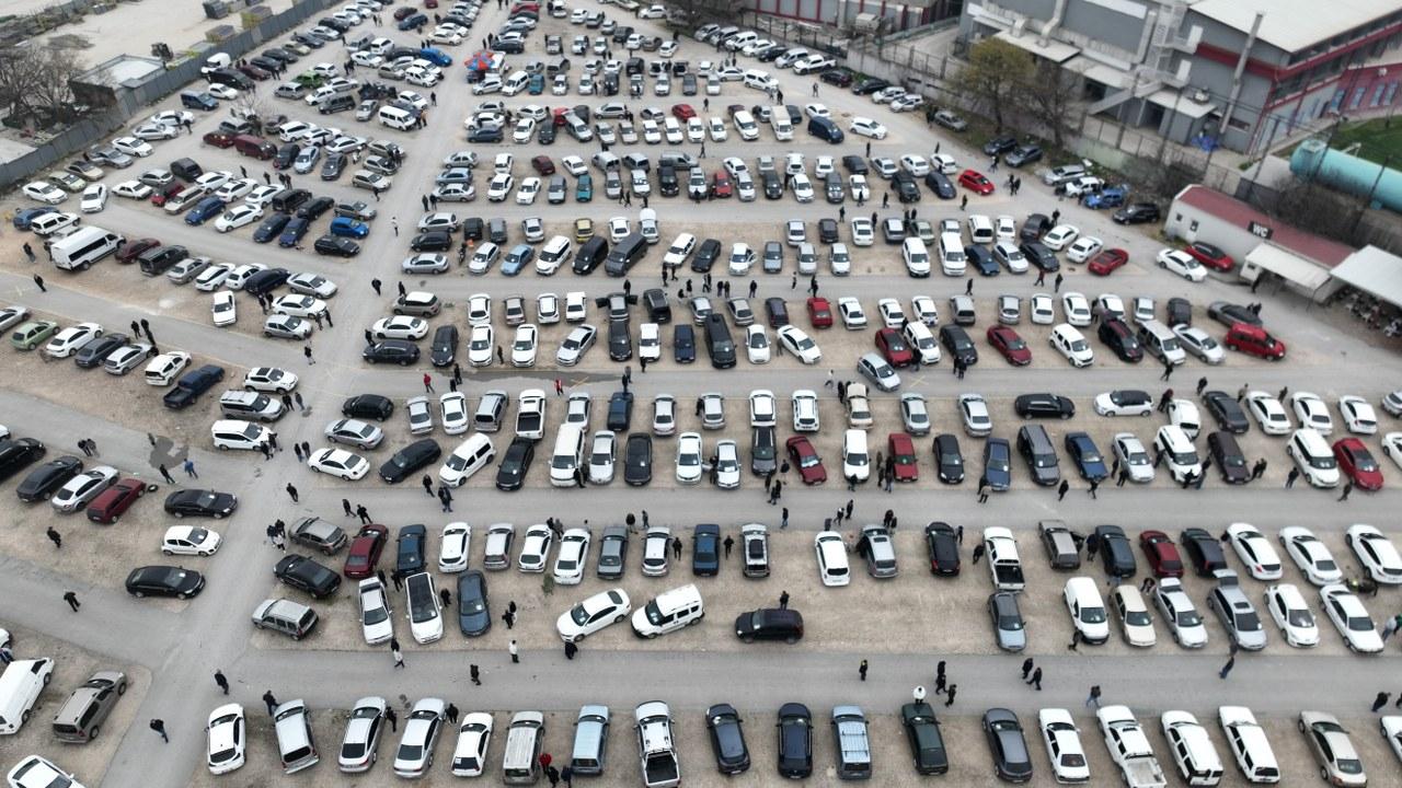 İkinci el oto pazarına bayram gelmedi
