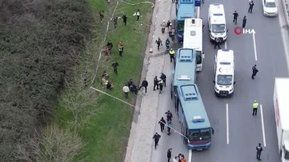 İstanbul'da 4 cezaevi aracı kaza yaptı!