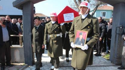 Kıbrıs gazisi Feris Adiloğlu Samsun'da toprağa verildi