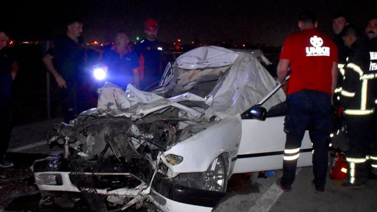 Otomobil ile kamyonet çarpıştı! 1 kişi öldü, 1 kişi yaralandı