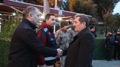 Samsun Valisi Orhan Tavlı emniyet personeliyle iftar yaptı