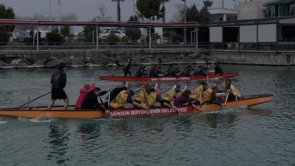 Samsun’da Dragon Boat heyecanı! Sis altında kıyasıya yarış
