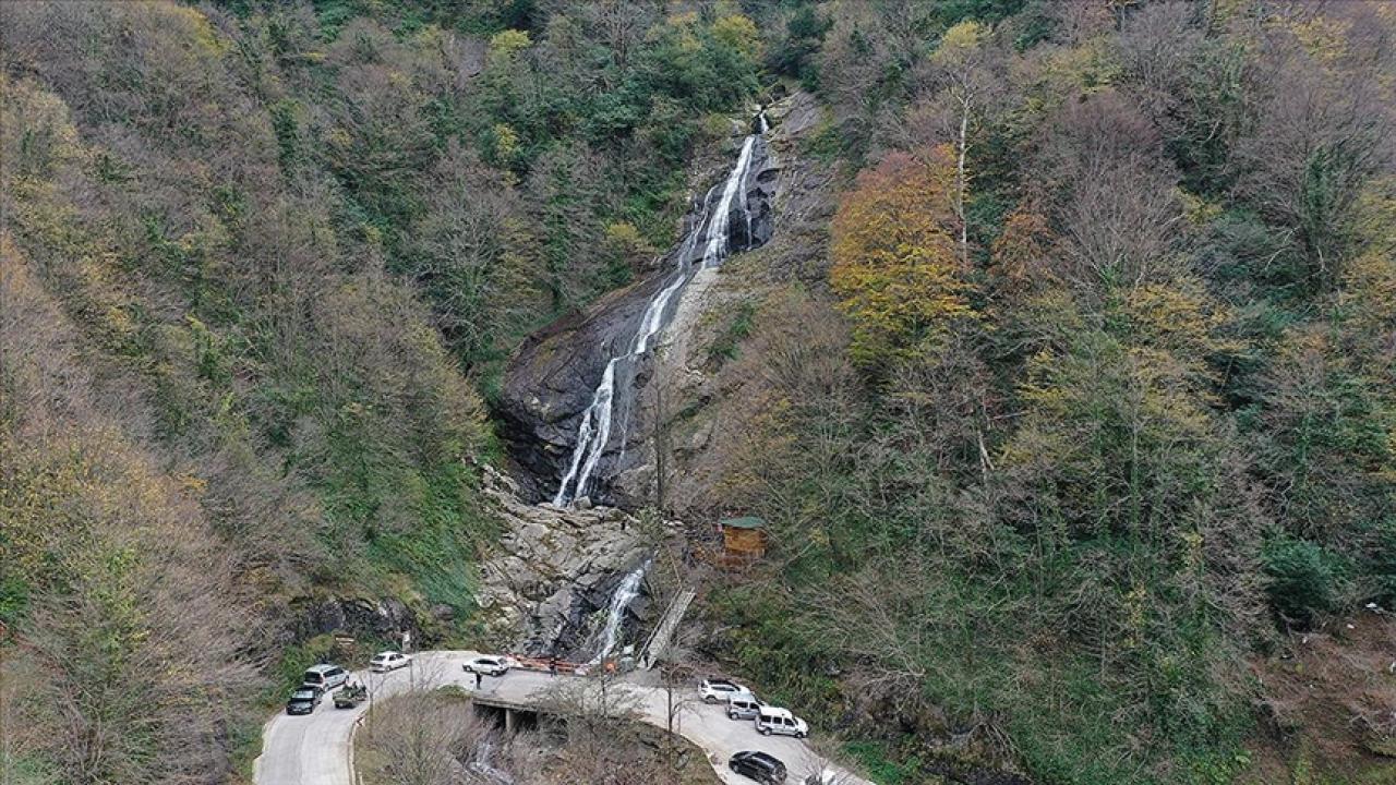 Samsun Karacaören Şelalesi