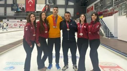 Samsun Spor Akademi curlingde 1. Lig'e yükseldi